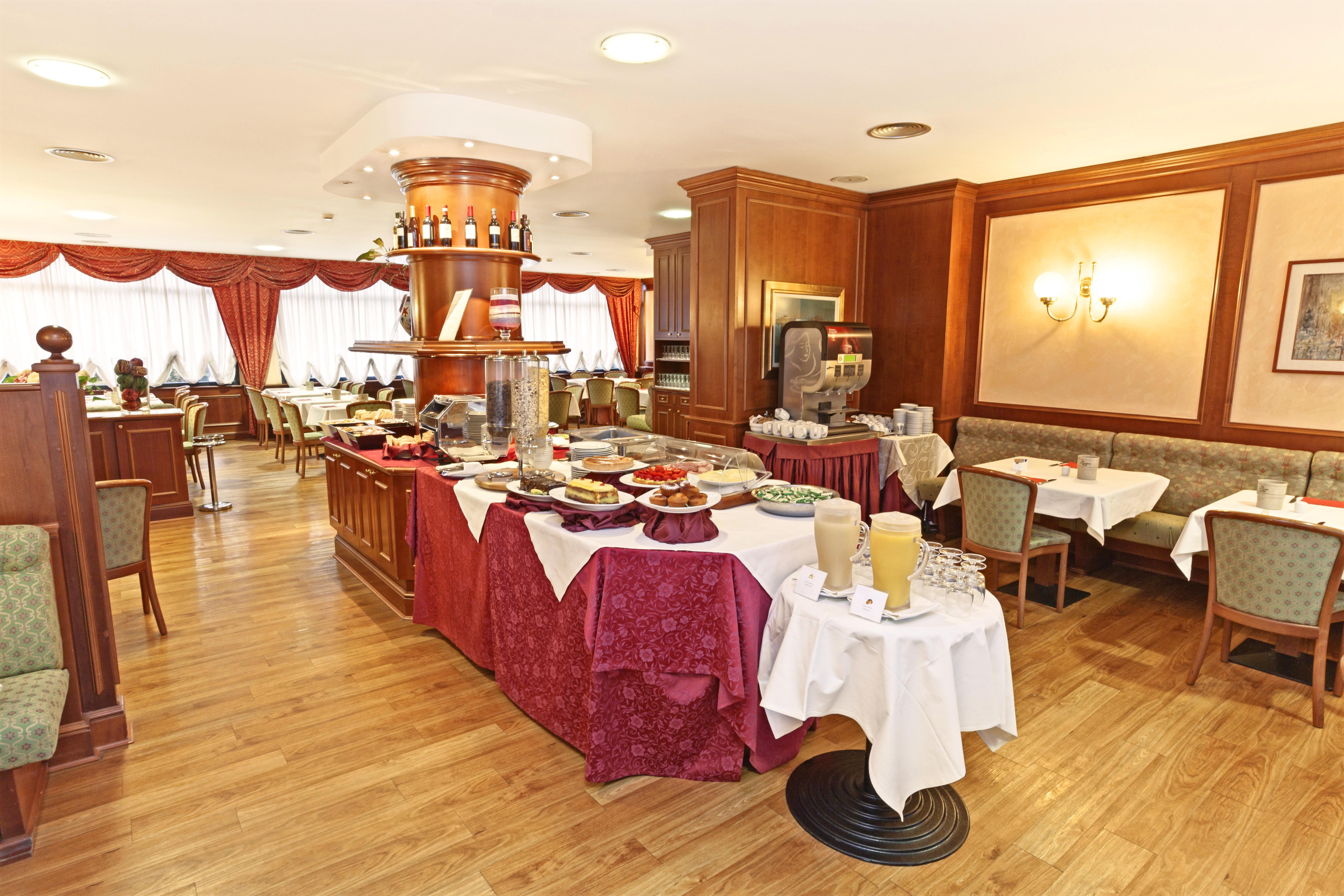 Rege Hotel San Donato Milanese Buitenkant foto